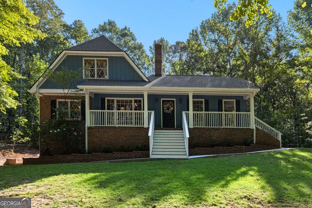 400 Darren Drive, Fayetteville, GA 30215
