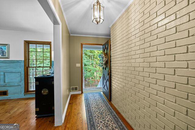 400 Darren Drive, Fayetteville, GA 30215
