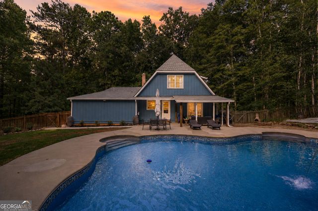 400 Darren Drive, Fayetteville, GA 30215