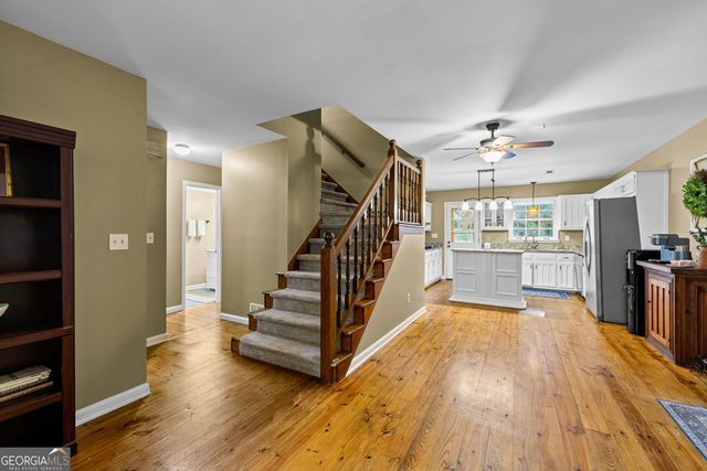 400 Darren Drive, Fayetteville, GA 30215