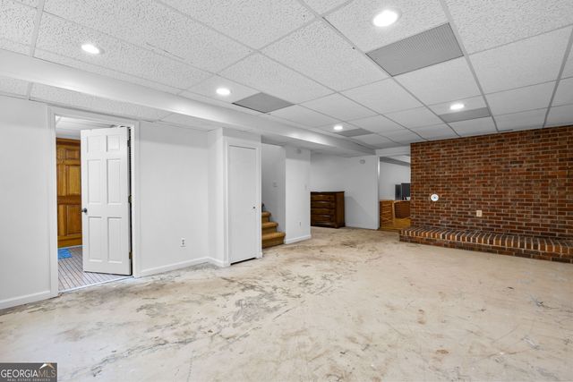 400 Darren Drive, Fayetteville, GA 30215