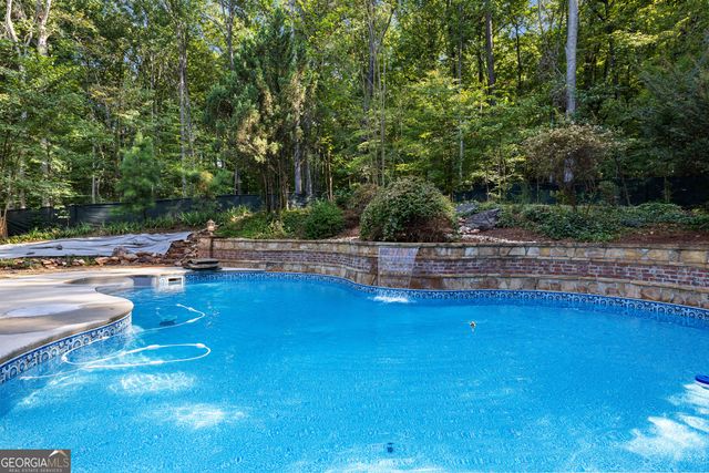 400 Darren Drive, Fayetteville, GA 30215