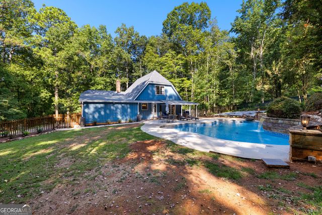 400 Darren Drive, Fayetteville, GA 30215