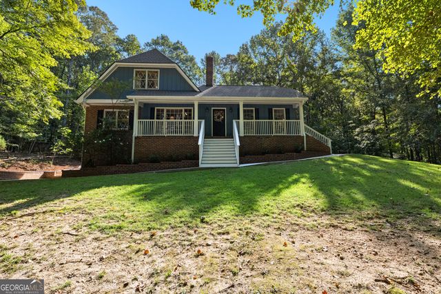 400 Darren Drive, Fayetteville, GA 30215