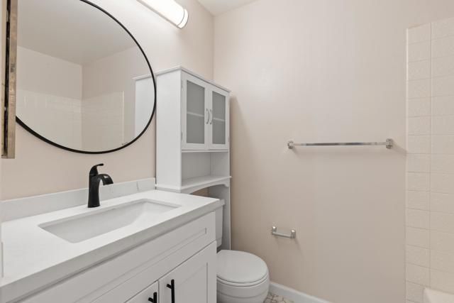 12555 Oaks North Drive 203, San Diego, CA 92128