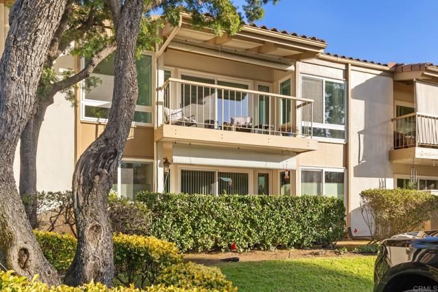 12555 Oaks North Drive 203, San Diego, CA 92128