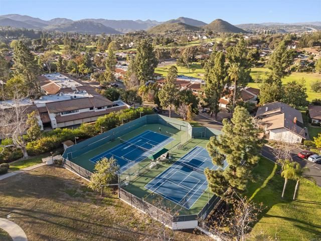 12555 Oaks North Drive 203, San Diego, CA 92128