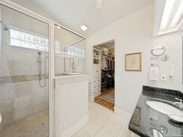 217 W Morse St., Fredericksburg, TX 78624