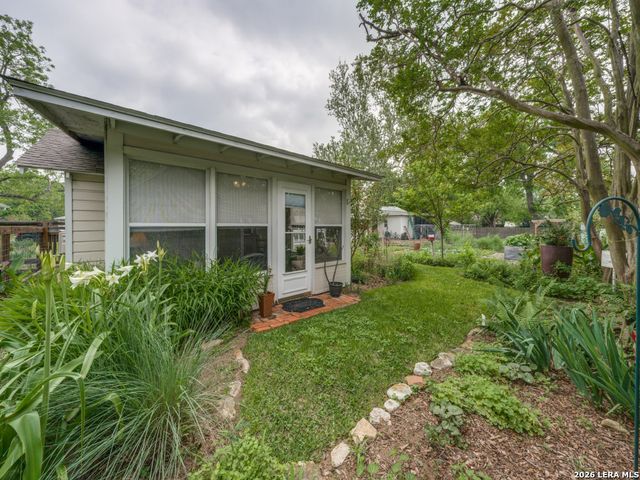 217 W Morse St., Fredericksburg, TX 78624