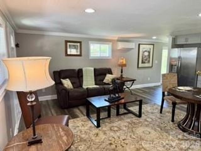 1638 Hughes Gap Road, Bakersville, NC 28705