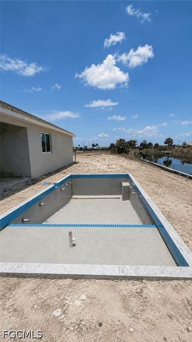 2843 NW 6th ST, Cape Coral, FL 33993