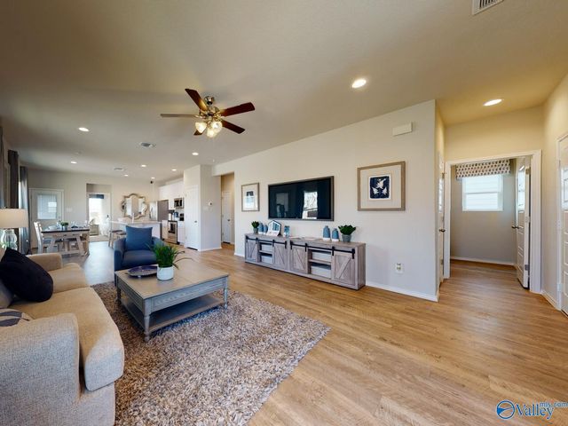 1033 John Avenue, Trinity, AL 35673