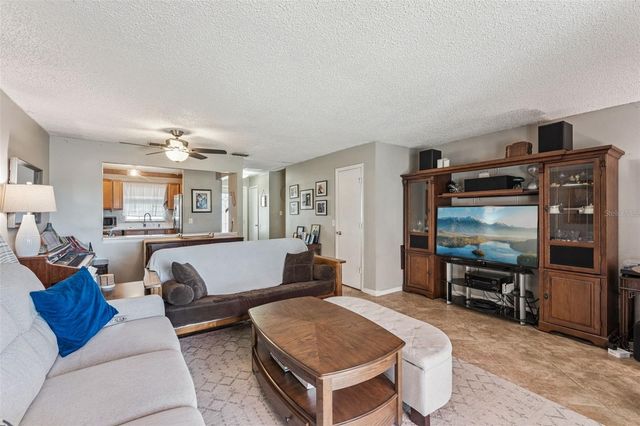 2538 RIO PINAR LAKES BOULEVARD, Orlando, FL 32822