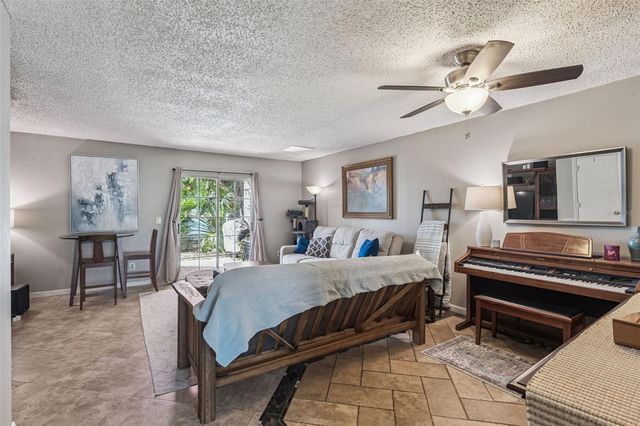 2538 RIO PINAR LAKES BOULEVARD, Orlando, FL 32822