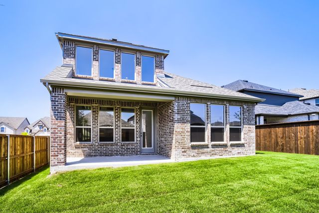 824 Stone Grove Road, Lavon, TX 75166
