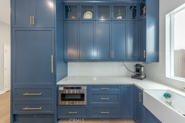 831 Frankfort Avenue, Huntington Beach, CA 92648