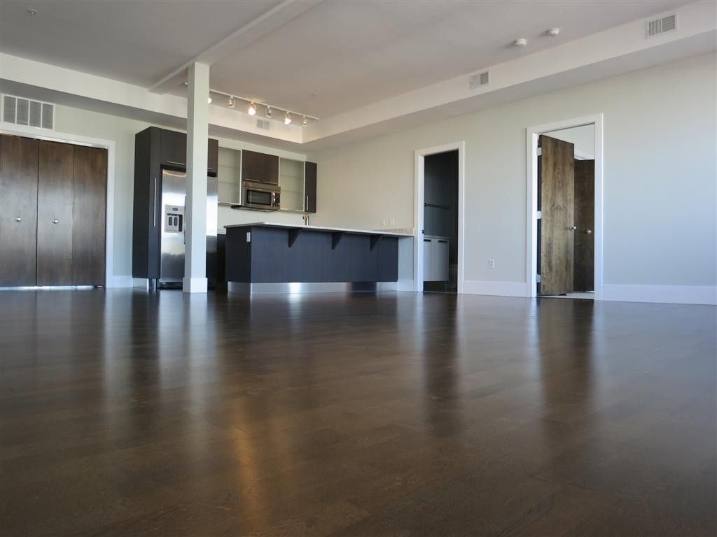 154 W 2nd St 401, Boston, MA 02127