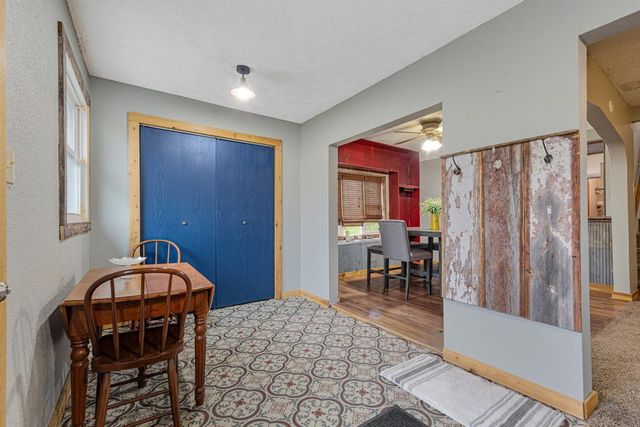 303 3rd Street N, Ellendale, MN 56026