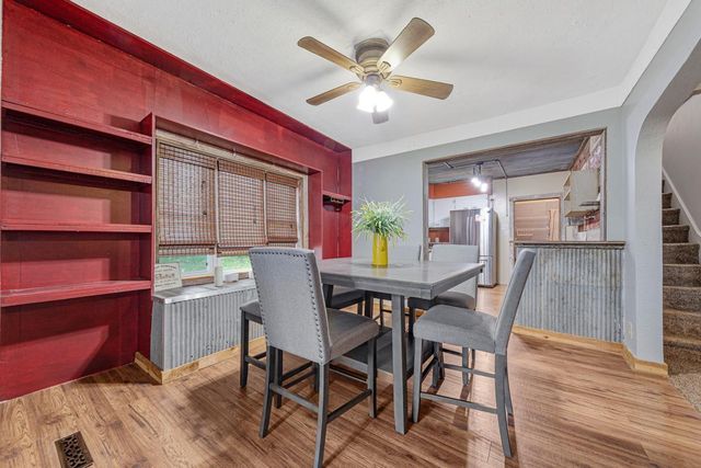 303 3rd Street N, Ellendale, MN 56026