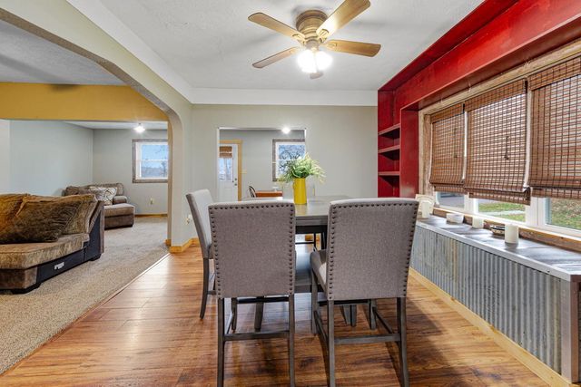 303 3rd Street N, Ellendale, MN 56026