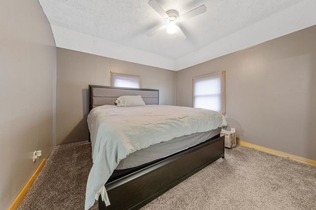 303 3rd Street N, Ellendale, MN 56026