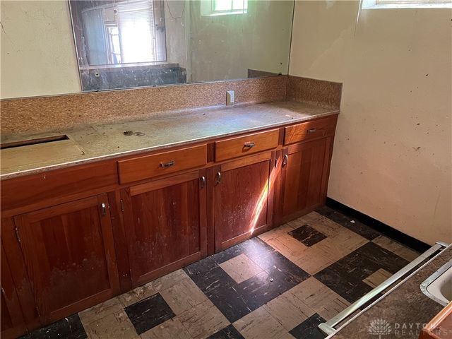 414 W Hudson Avenue, Dayton, OH 45406