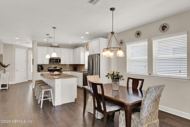 513 VISTA LAKE Circle, Ponte Vedra, FL 32081