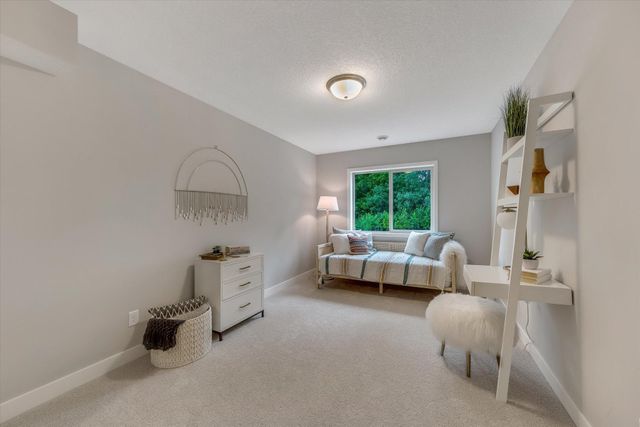 3278 SW Winfield Way, Prior Lake, MN 55372