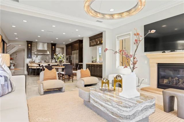121 Panorama, Irvine, CA 92618