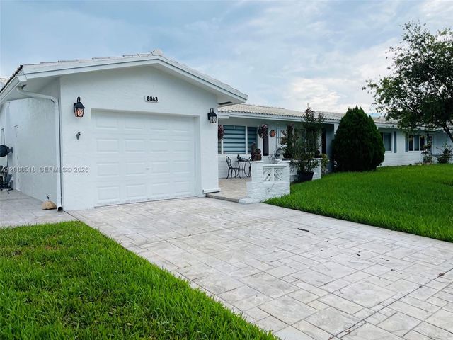 8543 NW 13th Court, Plantation, FL 33322