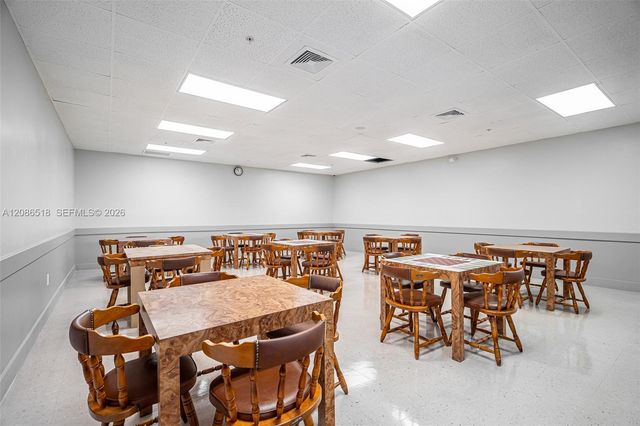 8543 NW 13th Court, Plantation, FL 33322
