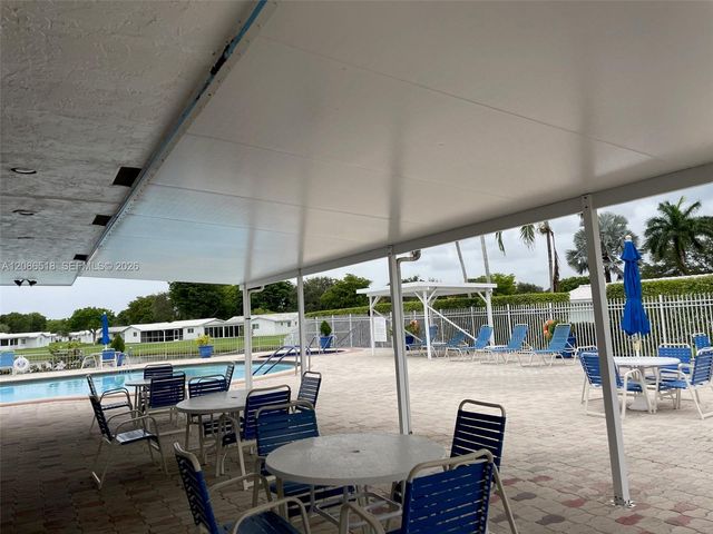 8543 NW 13th Court, Plantation, FL 33322