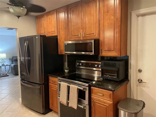 8543 NW 13th Court, Plantation, FL 33322