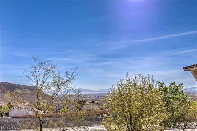 10550 West Alexander Road 2046, Las Vegas, NV 89129