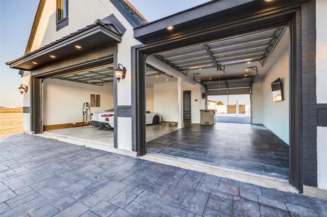 4821 Walters Road, Richmond, TX 77469