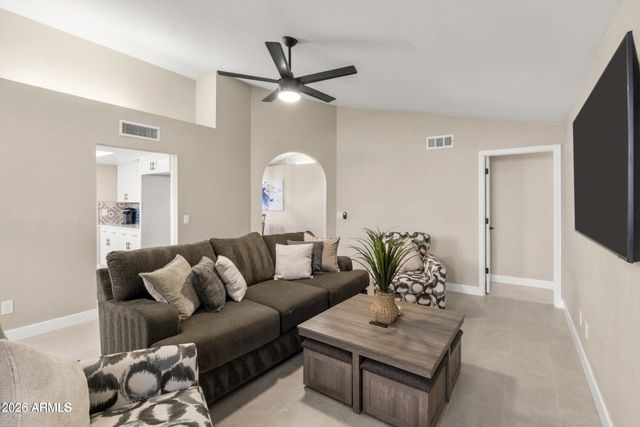 2735 N DIEGO Circle, Mesa, AZ 85215