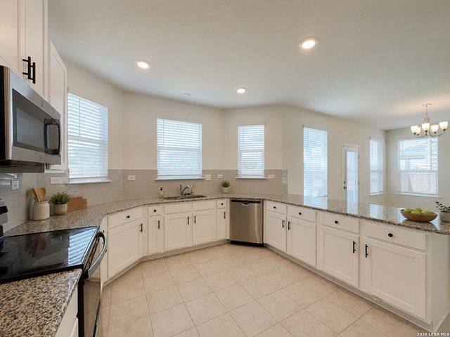 6467 Cibolo Springs, Converse, TX 78109