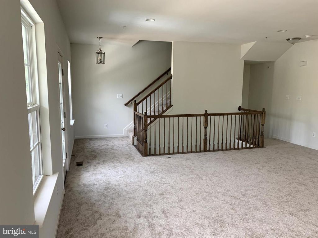 Image 8 of property listing at 263 TRAILS WAY, Joppa, MD 21085