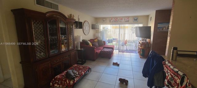 4620 NW 79 Ave 1-A, Doral, FL 33166