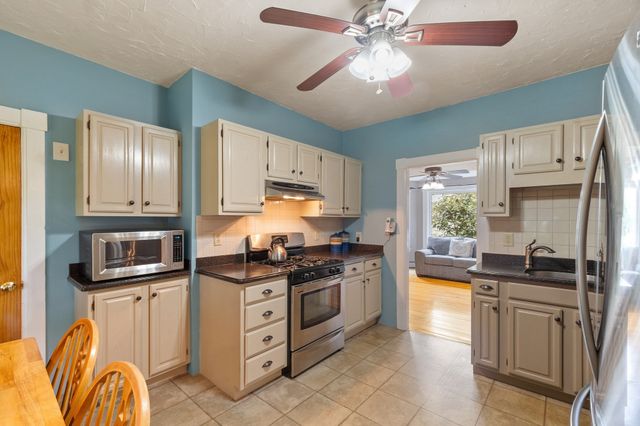 525 North St, Fitchburg, MA 01420