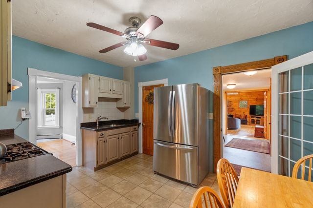 525 North St, Fitchburg, MA 01420