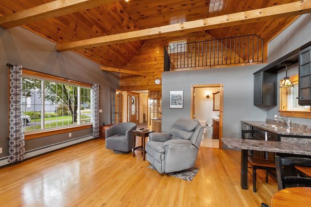 525 North St, Fitchburg, MA 01420