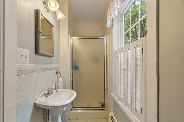 525 North St, Fitchburg, MA 01420
