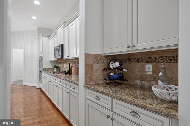 43842 GRANTNER PL, Ashburn, VA 20147