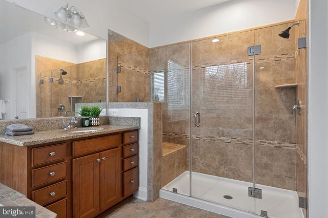 43842 GRANTNER PL, Ashburn, VA 20147