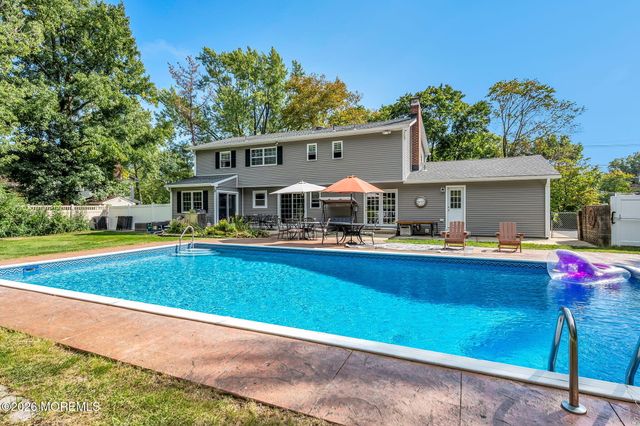 122 Hibernia Way, Freehold, NJ 07728