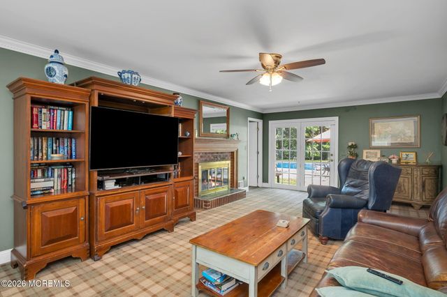 122 Hibernia Way, Freehold, NJ 07728