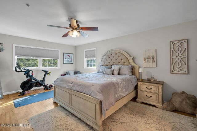 122 Hibernia Way, Freehold, NJ 07728