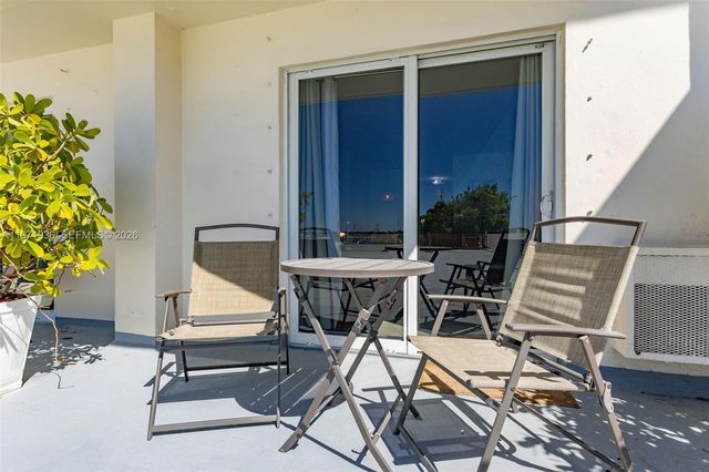 7904 West Dr 106, North Bay Village, FL 33141