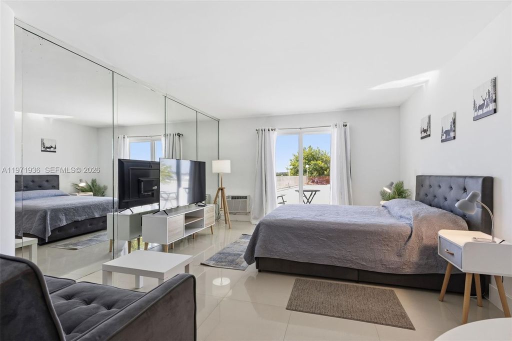 7904 West Dr 106, North Bay Village, FL 33141